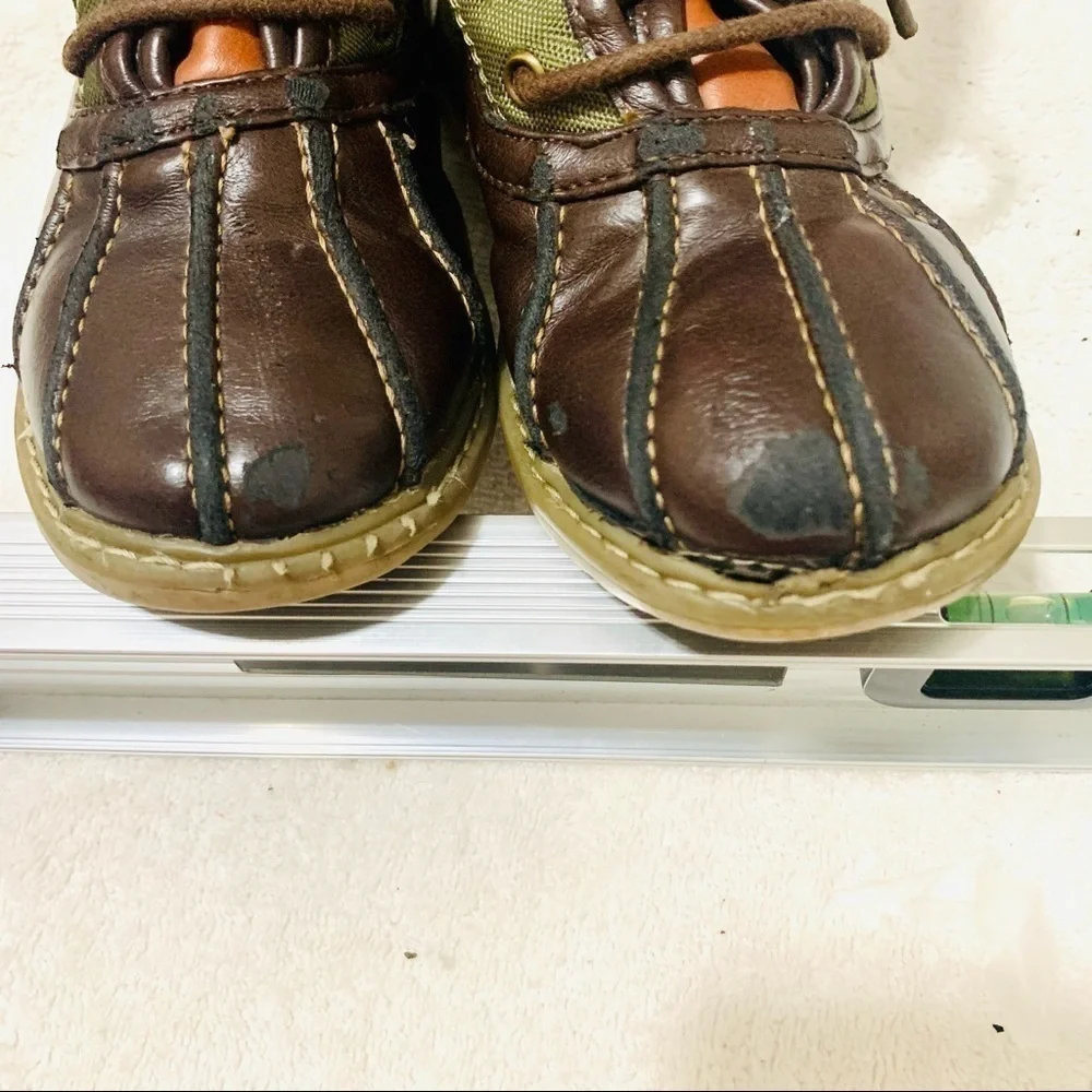 Tommy Hilfiger Kids Charles Duck Toe Boot size 1